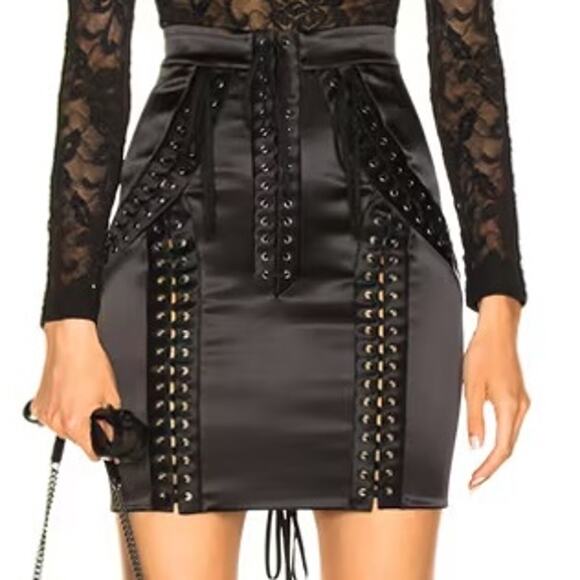 NWT Dolce & Gabbana Runway Black Lace-Up Stretch-Satin Mini Skirt IT 44 US L - Picture 2 of 10